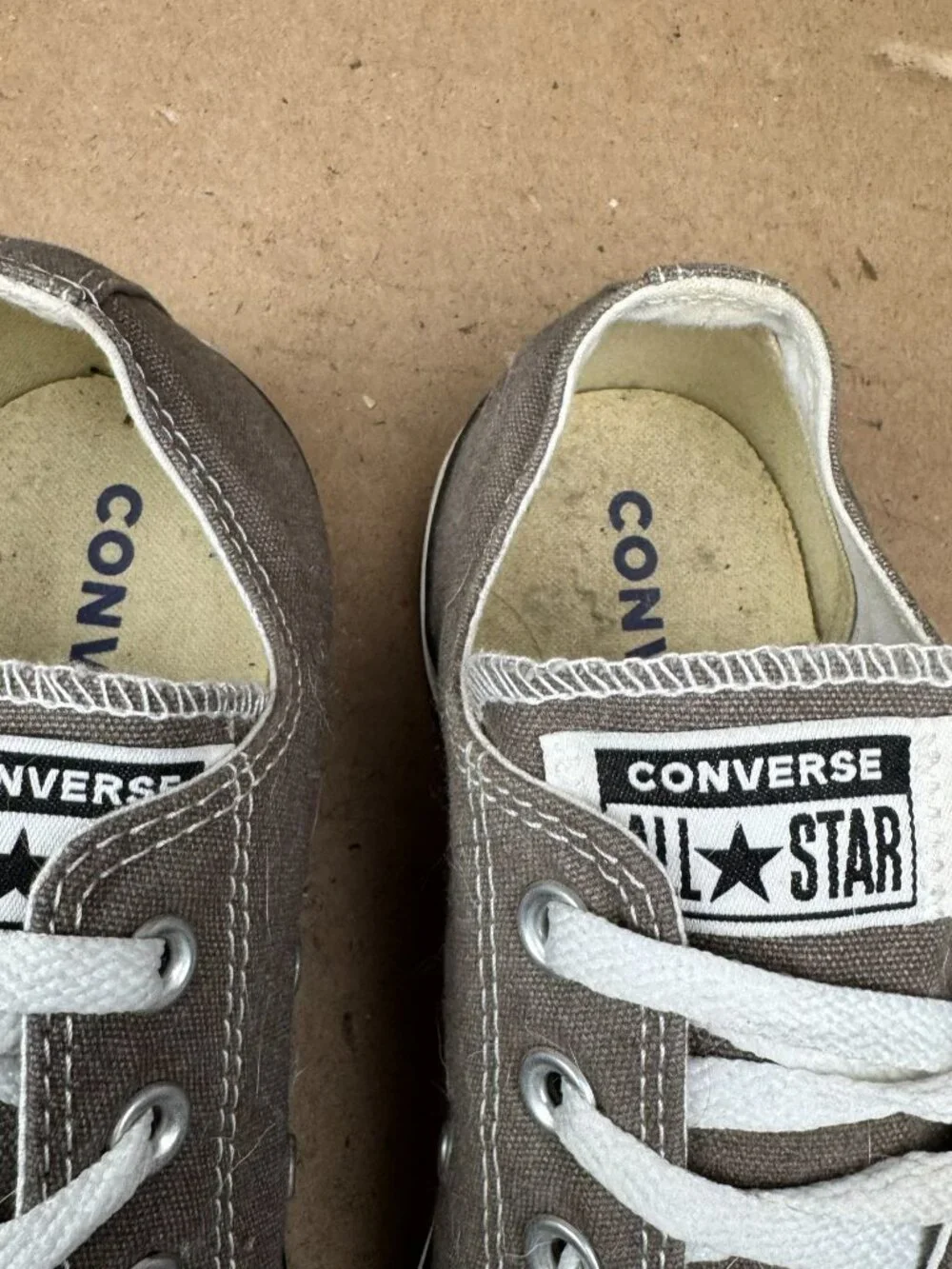 Converse Chuck Taylor Low Gray Unisex 7 Men / 9 Women